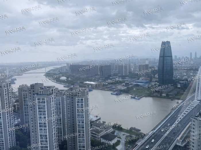 绿地中心200~1482平 三江口现房出租